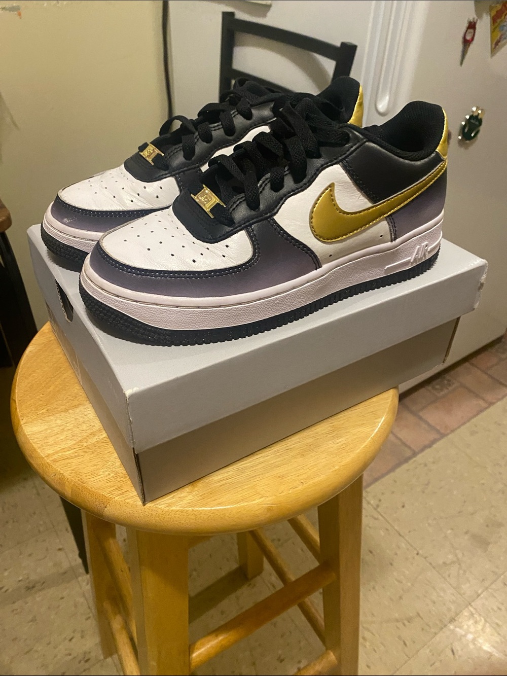 AIR FORCE 1 LV8 BG